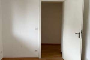 Attraktive 3. Zimmer-Wohnung mit Balkon in DU-Duissern – Prinzenstraße  27, 47058 Duissern, Duisburg – Vorschaubild 7