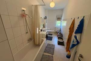 Attraktive 2-Zimmer-Wohnung in zentraler Lage von Grombühl – Die vollständige Adresse der Immobilie erhältst du vom Anbieter., 97080 Grombühl, Würzburg – Vorschaubild 3