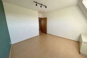Freie 2-Zimmer-Dachgeschoss-Altbau-Wohnung, Eilbek, Nähe S-Bahn – Hasselbrookstraße  48, 22089 Eilbek, Hamburg – Vorschaubild 5