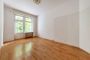 Frankfurt-Westend: Stilvolle 4-Zimmer-Belle-Etage mit Loggia und großem Potenzial – 60322 Westend-Nord, Frankfurt am Main – Vorschaubild 5