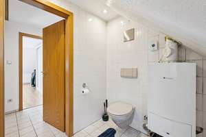 Modernisiertes Einfamilienhaus mit großzügigem Garten und zwei Garagenstellplätzen – Die vollständige Adresse der Immobilie erhältst du vom Anbieter., 70378 Steinhaldenfeld, Stuttgart – Vorschaubild 10