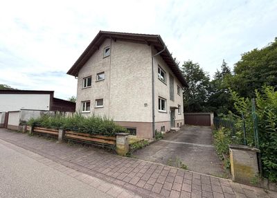 Freistehendes 2-Familienhaus * in MÜHLHAUSEN