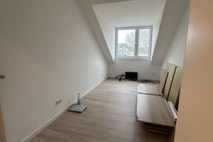 Attraktive 3-Zimmer-Wohnung in ruhiger, bevorzugter Lage unweit des Gerichts – Gneisenaustr. 12, 41061 Gladbach, Mönchengladbach – Vorschaubild 9