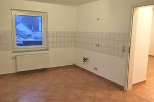 Mit Blick auf Phönix West ! 2,5 Zimmer 61m² Wohnung, Tagesl.-Duschbad, moderne Gas-Brennwertheizung – Die vollständige Adresse der Immobilie erhältst du vom Anbieter., 44263 Hörde (Ortsteil), Dortmund – Vorschaubild 3