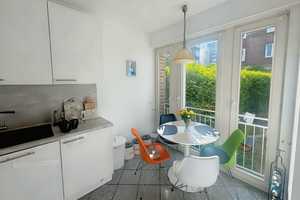 Exklusive, wunderbar ruhig gelegene Wohnung in unmittelbarer Rheinnähe, traumhafter Südwest-Garten – Orsoyer Str. 6, 40474 Düsseldorf – Vorschaubild 11