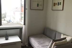 Charmante, möblierte 3-Raum-Wohnung mit Balkon und Garten in München-Schwabing – Moltkestraße 3, 80803 Münchner Freiheit, München – Vorschaubild 19