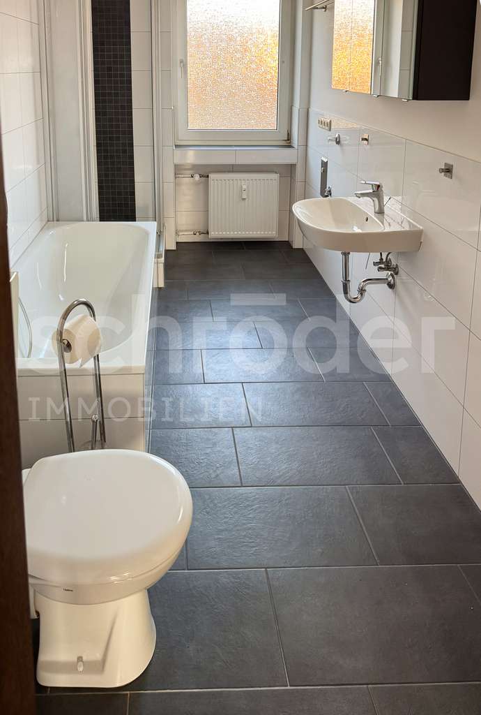 Immobilie in Jülich - Gut geschnittene Eigentumswohnung in ruhiger Wohnlage im Jülicher Heckfeld - Bild 4