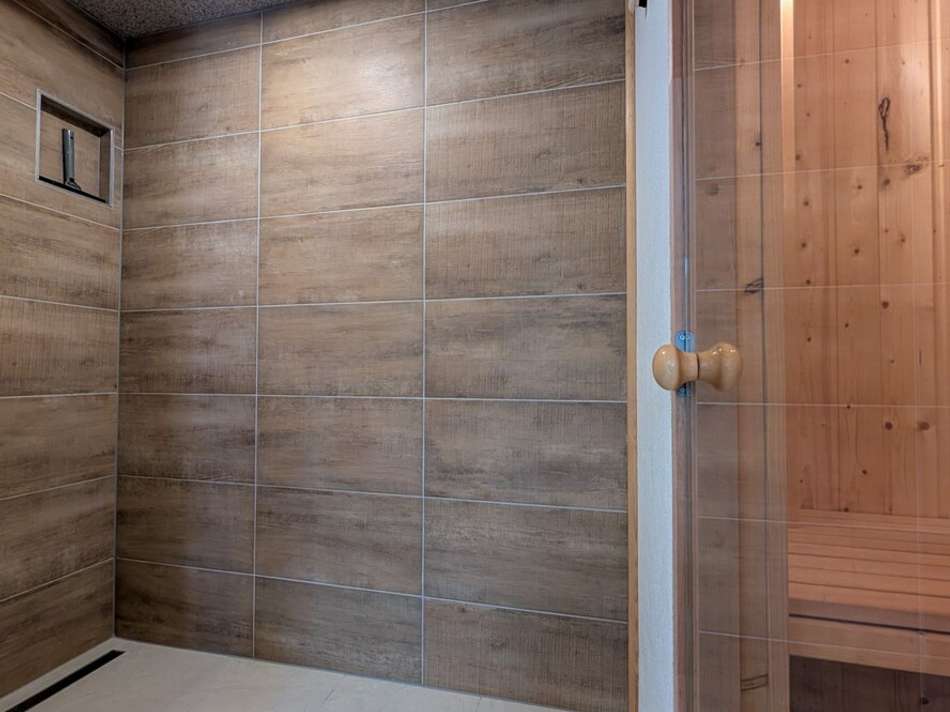 Dusche im Wellnesshaus