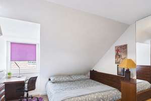 Investieren oder selbst einziehen? Diese 2-Zimmer-Wohnung am Weiherhaus  bietet beides – Die vollständige Adresse der Immobilie erhältst du vom Anbieter., 90455 Kornburg, Worzeldorf, Nürnberg – Vorschaubild 2