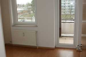Modernisierte 3-Zimmer-Wohnung mit Balkon und Einbauküche in ruhiger Lage – Volmestraße 5, 38120 Braunschweig – Vorschaubild 16