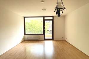 Gut geschnittene und helle 2-Zimmerwohnung mit Balkon BEZUGSFREI! – 53117 Auerberg, Bonn – Vorschaubild 3