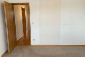 Für maximal 3 Personen: großzügig geschnittene 3-Zimmer mit Loggia, Lift und Tiefgaragenstellplatz – Ermanstraße 6, 42287 Barmen, Wuppertal – Vorschaubild 11