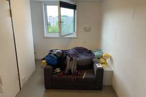 Studentenzimmer in Doppelapartement