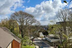 Frechen, hochwertig ausgestattete Penthouse-Wohnung, Domblick, 4 Zi,  138 m², 2 Balkone, EBK,  TG – Die vollständige Adresse der Immobilie erhältst du vom Anbieter., 50226 Frechen – Vorschaubild 2