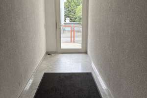 Großzügige sanierte 3-4 Zimmerwohnung mit Terrasse. Stellplatz oder Garage auf Wunsch! – Bülowstraße 5, 42659 Solingen-Mitte, Solingen – Vorschaubild 9