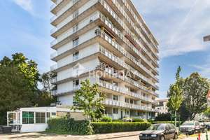 Durchdachter Grundriss & urbane Ruhe: modernisiertes Wohlfühldomizil mit zwei Loggien in Bestlage – Die vollständige Adresse der Immobilie erhältst du vom Anbieter., 40474 Golzheim, Düsseldorf – Vorschaubild 18