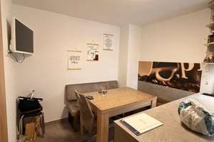 Geräumiges 7-Zimmer-Reihenmittelhaus in Stuttgart-Rohracker mit 152 m² Grundstück – Weinklinge 15B, 70329 Rohracker, Stuttgart – Vorschaubild 4