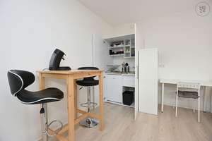 Modern möblierte Wohnung in Stuttgart Hoffeld – Die vollständige Adresse der Immobilie erhältst du vom Anbieter., 70597 Hoffeld, Stuttgart – Vorschaubild 3