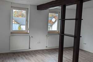 Familienidylle trifft Freiheit – Haus mit Scheune & großem Grundstück! – Die vollständige Adresse der Immobilie erhältst du vom Anbieter., 35606 Solms – Vorschaubild 5