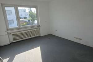 Verwirklichen Sie Ihren Wohntraum- Zweifamilienhaus auf ca. 828 m² Grundstück in Bochum! – Die vollständige Adresse der Immobilie erhältst du vom Anbieter., 44797 Stiepel, Bochum – Vorschaubild 10