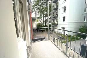 Vollständig renovierte, kernsanierte 2-Zimmer-Wohnung mit Balkon und EBK in Bestlage in Hamburg – Erikastraße 43 b, 20251 Eppendorf, Hamburg – Vorschaubild 11