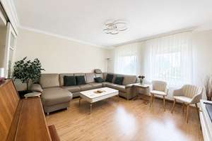 Wohnen und Vermieten: Charmantes Mehrfamilienhaus in guter Lage von Köln-Rath – 51107 Rath/Heumar, Köln – Vorschaubild 5