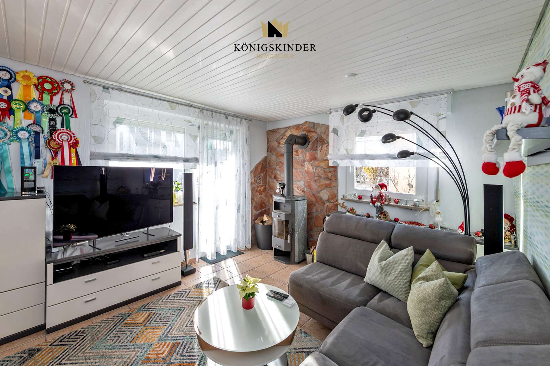 Immobilie in Großbettlingen - 2-FH mit Ausbaupotenzial (3-FH) in Großbettlingen mit Garage, Stpl. & Traumgarten - Bild 3