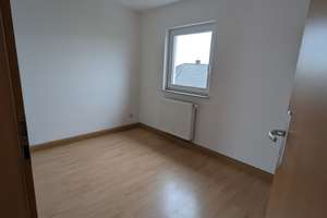 +++TOLLES REIHENMITTELHAUS+GARTEN+MODERNES BAD M. WANNE+GR. KÜCHE+TOLLES WOHNZIMMER++ – 4509 Delitzsch – Vorschaubild 10