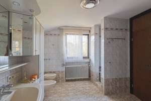 Seltene Gelegenheit: Exklusive Villa mit Indoor-Pool und weitläufigem Grundstück in Gaimersheim – Die vollständige Adresse der Immobilie erhältst du vom Anbieter., 85080 Gaimersheim – Vorschaubild 10