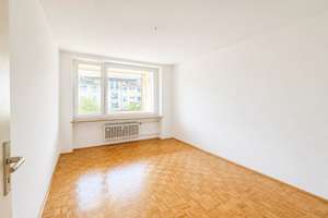 Charmante 3-Zi.-Wohnung | Süd-Loggia | EBK | Duschbad | Parkett | Aufzug | bezugsfrei – Zschokkestr. 63, 80686 Friedenheim, München – Vorschaubild 6