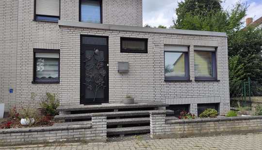 Bild von **reserviert** Reihenendhaus mit modernem Komfort, perfekt für Familien in Salzgitter-Lebenstedt