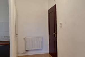 Helle 3-Zimmer-Altbauwohnung mit EBK im westlichen Ringgebiet  – Die vollständige Adresse der Immobilie erhältst du vom Anbieter., 38118 Westliches Ringgebiet, Braunschweig – Vorschaubild 10