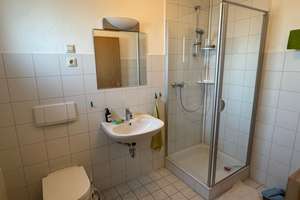 Familienfreundliche Doppelhaushälfte mit viel Platz und Garten in Eckersdorf – Richard-Wagner-Str. 3a, 95488 Eckersdorf – Vorschaubild 10