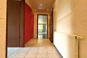 "Von BAIMEX" Schöne 3-Zimmer Wohnung mit großer Terrasse und Garage in Ronsdorf – Die vollständige Adresse der Immobilie erhältst du vom Anbieter., 42369 Ronsdorf, Wuppertal – Vorschaubild 7