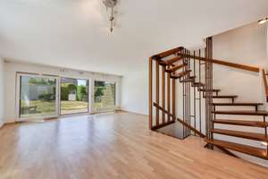+++ 1-Familien-Reihen-Eckhaus - frisch renoviert & teilmodernisiert - inkl. Einbauküche & Garage +++ – Sperlingweg 12, 71696 Möglingen – Vorschaubild 11