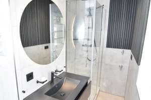 *Parkettfußboden, schickes Bad, Balkon & Stellplatz in beliebter Lage* – Heimgarten 40, 9127 Gablenz, Chemnitz – Vorschaubild 14