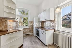 Gründerzeit-Doppelhaushälfte mit zwei Wohneinheiten in ruhiger Lage von Alt-Godesberg – Die vollständige Adresse der Immobilie erhältst du vom Anbieter., 53177 Alt-Godesberg, Bonn – Vorschaubild 3