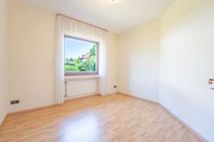 Seien Sie Willkommen - großzügiges Einfamilienhaus am Fasanenhof – Die vollständige Adresse der Immobilie erhältst du vom Anbieter., 34125 Fasanenhof, Kassel – Vorschaubild 10