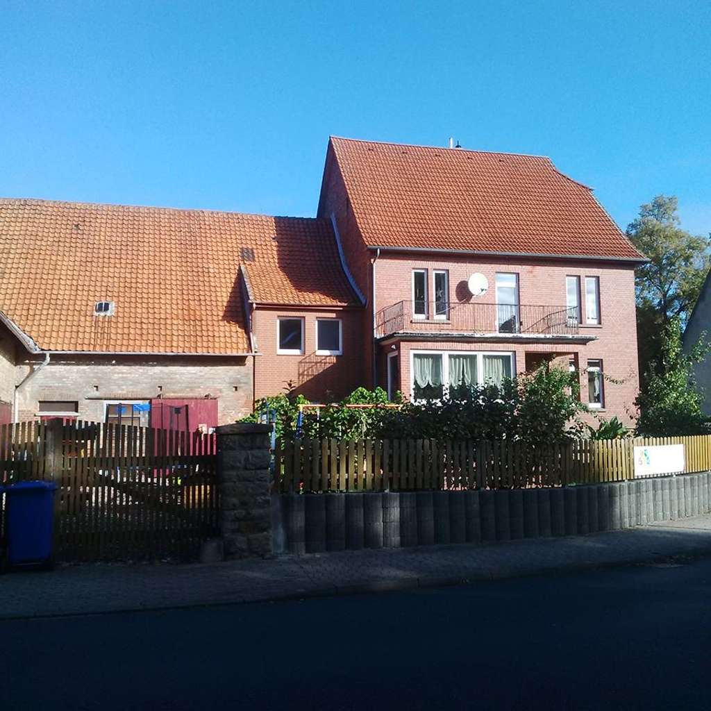 Immobilie in Söhlde - Mehrgenerationenhaus Mehrfamilienhaus Ortsmitte Hoheneggelsen - Bild 3