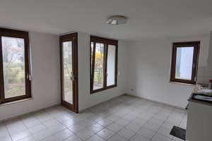 Großzügige 1-Zimmer-EG-Wohnung mit Terrasse und EBK in Stuttgart, S-Bahn 5 Minuten – Rosmarinweg 95, 70374 Sommerrain, Stuttgart – Vorschaubild 3