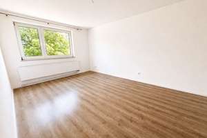 Frisch RENOVIERTE 2-Zimmer-Wohnung mit hellen Räumen + EINBAUKÜCHE in Köln-Pesch !!! – Konrad-Hausmann-Str. 34, 50767 Pesch, Köln – Vorschaubild 7