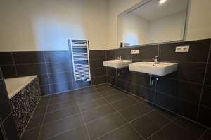 Da kommt man gern Heim. praktische 2-Zimmer-Wohnung mit EBK, Dusche, Badewanne und Einbauschränken – Goldschmidtstraße 39, 4103 Zentrum-Südost, Leipzig – Vorschaubild 6