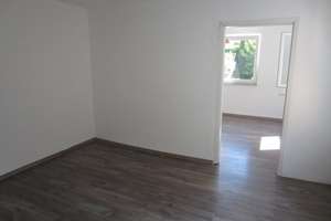 Heilbronn sonniges 1-2 Fam Haus ca 90qm, Bj 1949, Rückgebäude, – Die vollständige Adresse der Immobilie erhältst du vom Anbieter., 74076 Heilbronn, Heilbronn – Vorschaubild 9