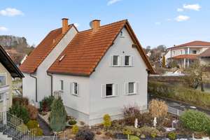 Vielseitig nutzbar! Gepflegtes Zweifamilienhaus mit Terrasse und Balkon in ruhiger Lage – Die vollständige Adresse der Immobilie erhältst du vom Anbieter., 96170 Lisberg – Vorschaubild 25