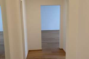 Hochwertig renovierte 2‑Zimmer Wohnung mit großem Balkon im Herzogpark in München-Bogenhausen – Mauerkircherstraße 85, 81925 Herzogpark, München – Vorschaubild 13