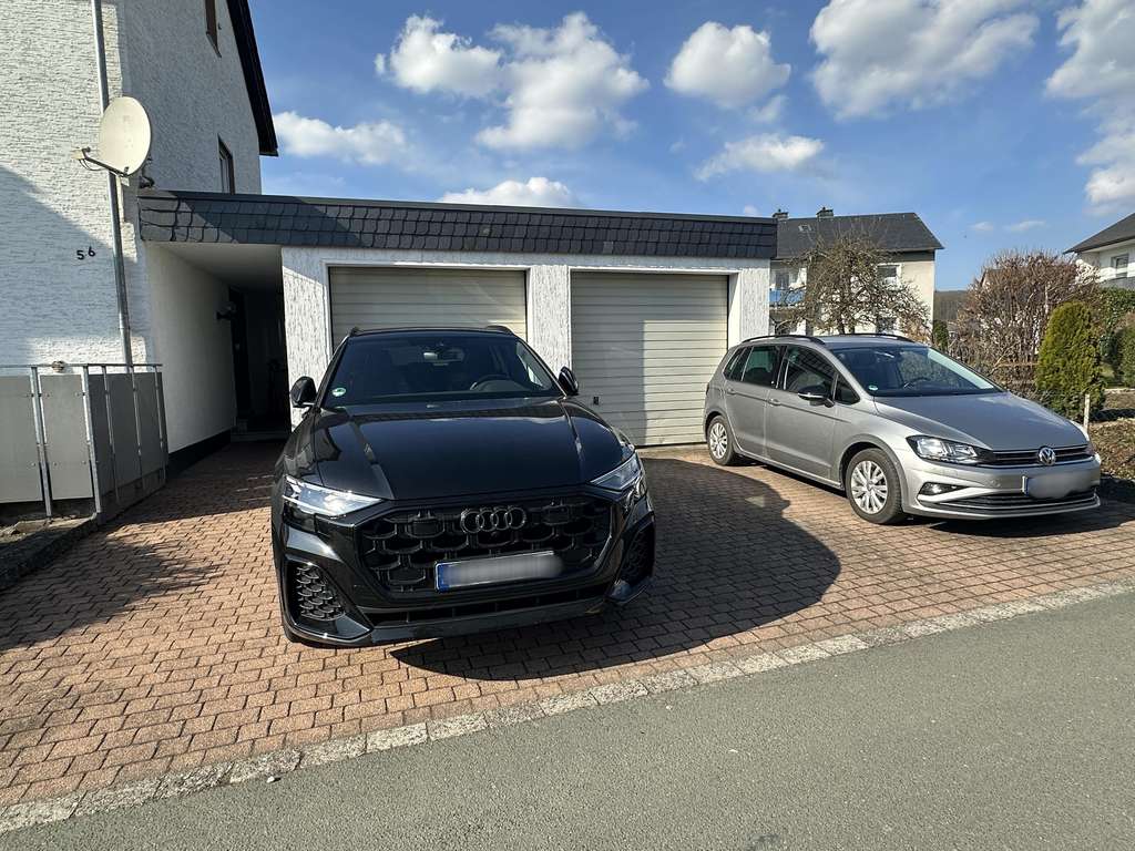 Immobilie in Meschede - ***Mehrfamilienhaus mit drei Wohneinheiten in Meschede*** - Bild 1