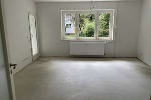 Im Wasserkamp 15, E L - Modernisierte 3-Zimmer-Wohnung im Erdgeschoss mit Loggia und viel Stauraum! – Im Wasserkamp 15, 38120 Weststadt, Braunschweig – Vorschaubild 4