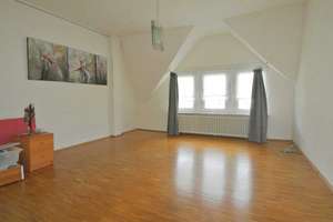 Traum-Altbau mit Parkett, Balkon inkl. Küche – Brucknerallee 127, 41236 Grenzland-Stadion, Mönchengladbach – Vorschaubild 16