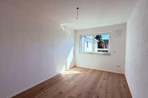 ... AIGNER - stilvolle Neubau DHH in ruhiger Siedlungslage ... – Röntgenstraße 10, 84513 Altötting (Kreis) – Vorschaubild 15