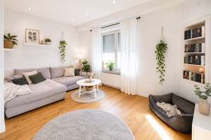 Charmante Altbauwohnung mit Echtholzboden, hohen Decken & moderner Einbauküche in Dortmund-Hörde – 44263 Hörde (Ortsteil), Dortmund – Vorschaubild 2